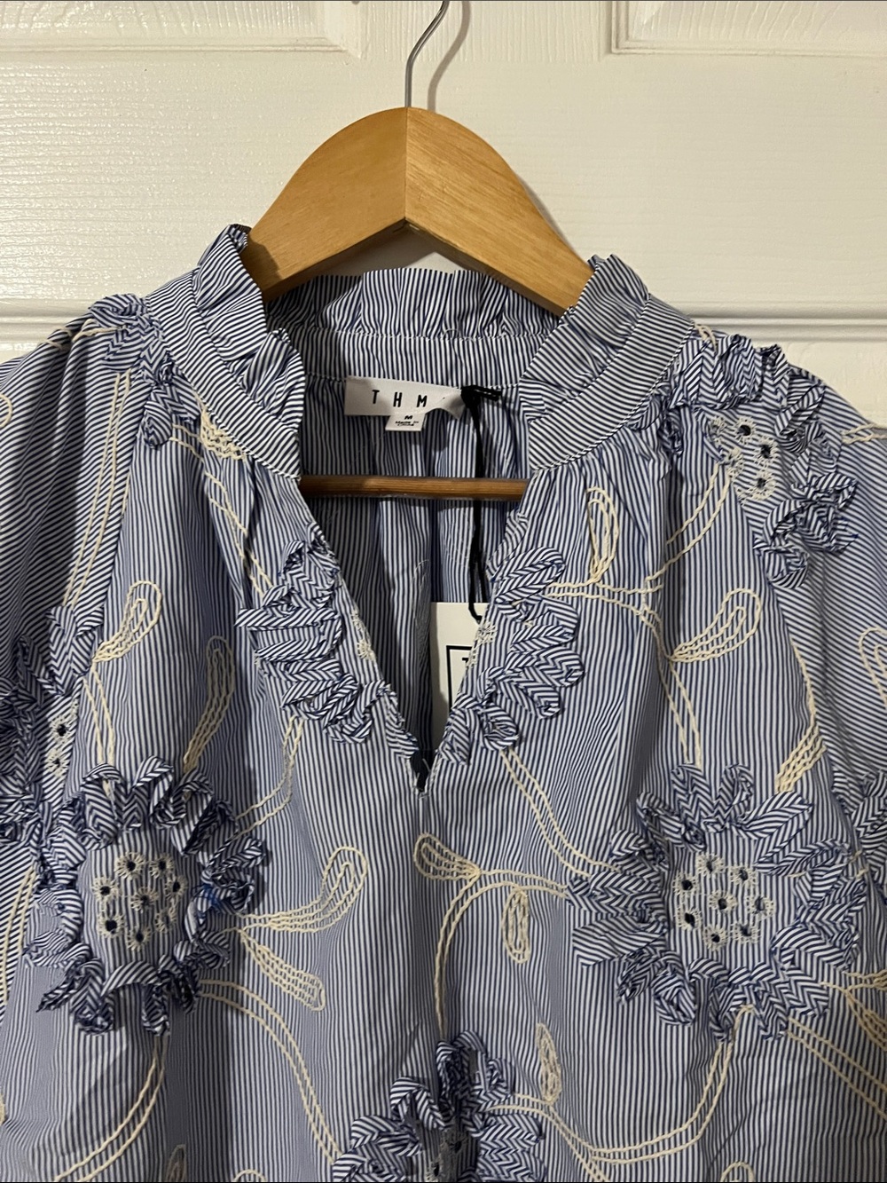 NWT THML Blouse Top Shirt Medium Blue - Picture 5 of 10